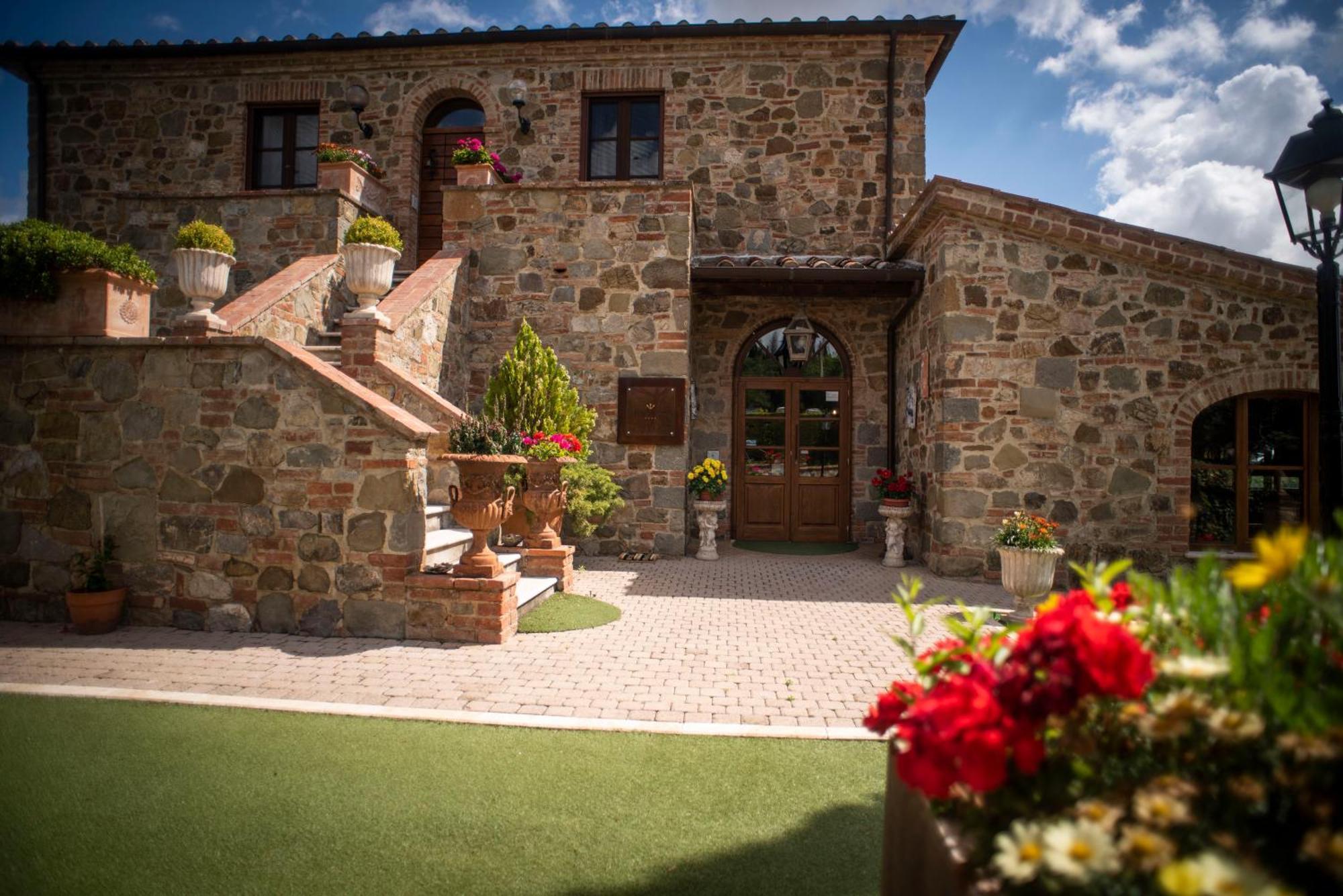 Poggio Paradiso Resort & Spa Montefollonico المظهر الخارجي الصورة