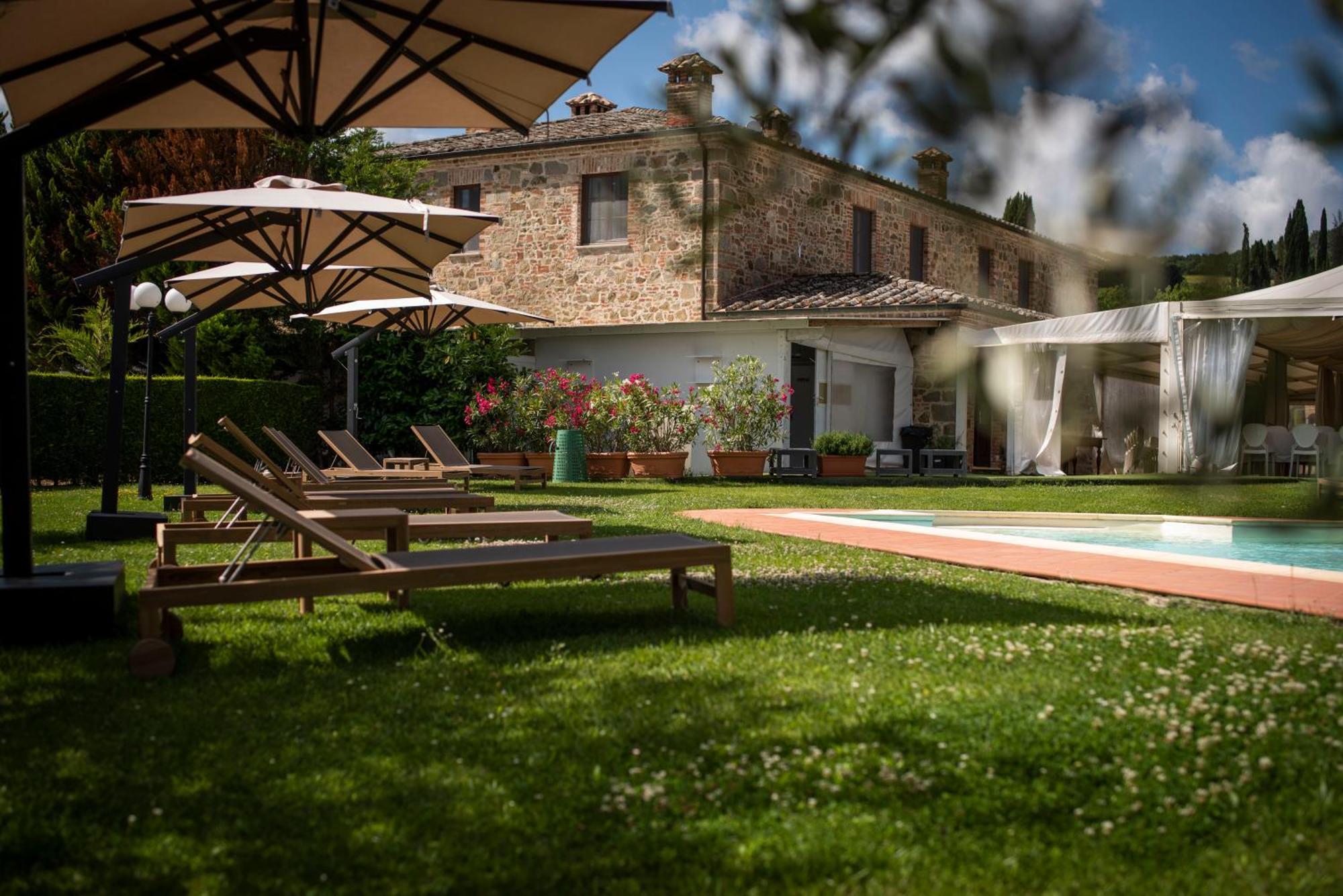 Poggio Paradiso Resort & Spa Montefollonico المظهر الخارجي الصورة