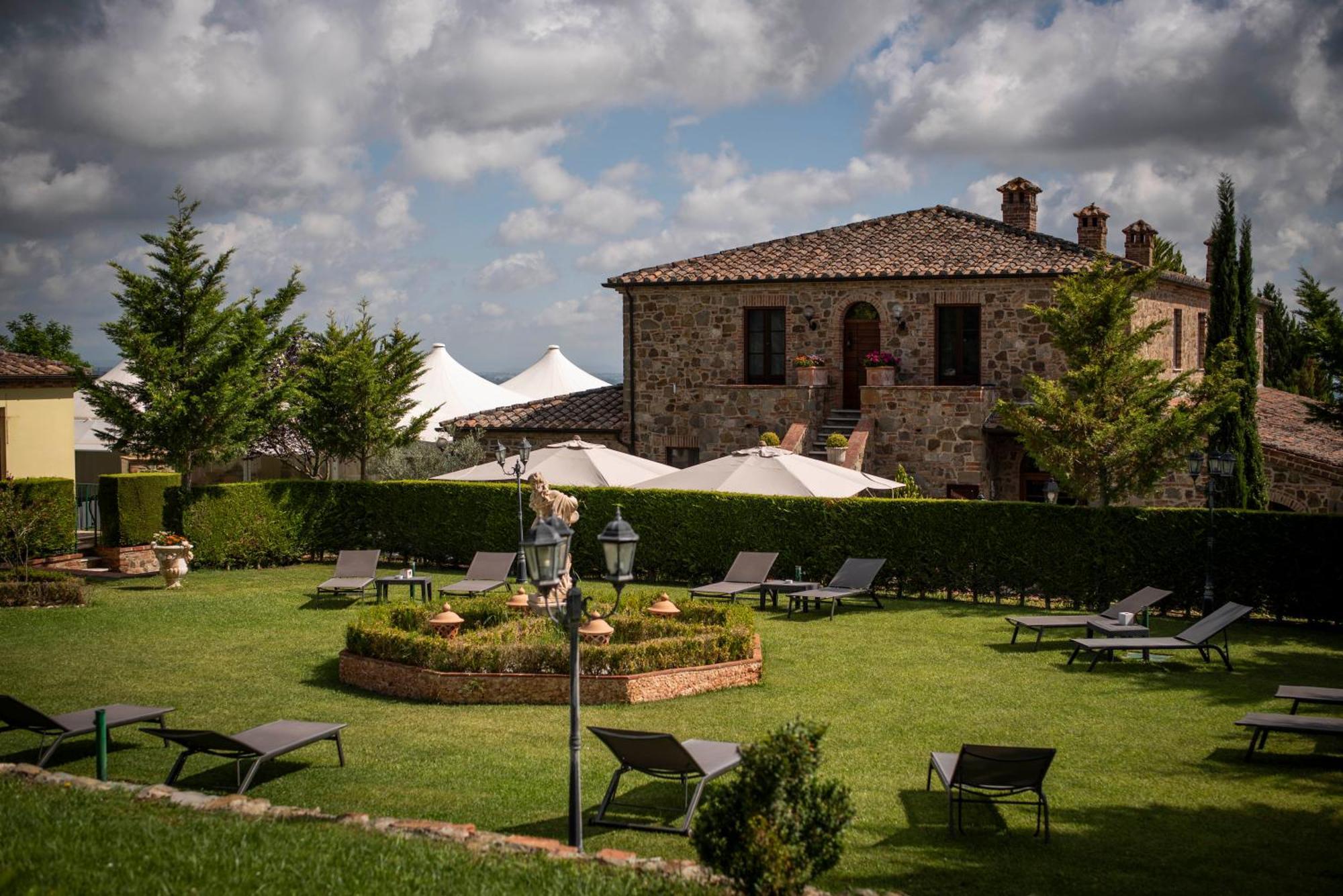 Poggio Paradiso Resort & Spa Montefollonico المظهر الخارجي الصورة